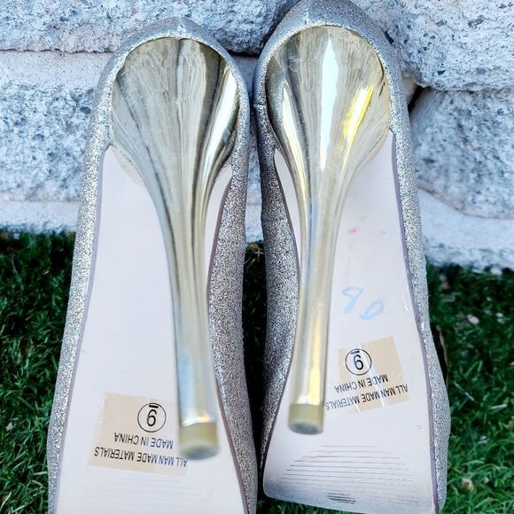 D brand women's gold sparkle open toed heels - Picture 14 of 16